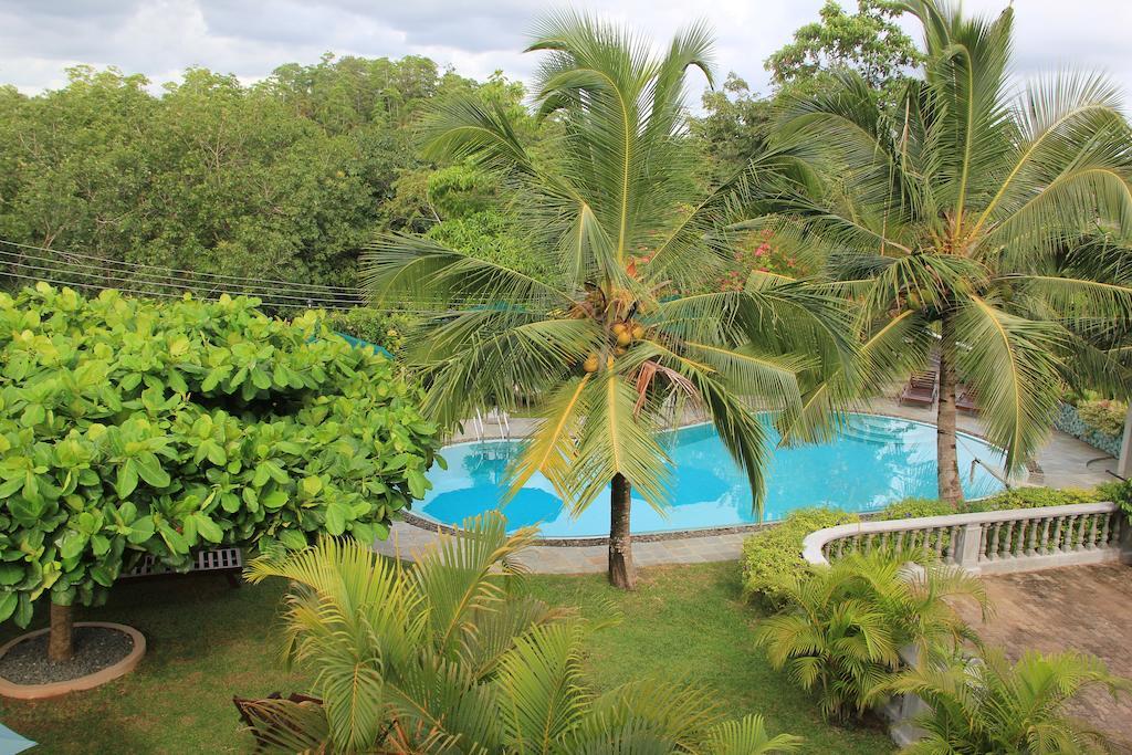 Asian Jewel Boutique Hotel Hikkaduwa Buitenkant foto